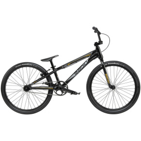 Radio Helium Cruiser 24" 2022 Race BMX Kolo (22"|Černá) Radio Helium Cruiser 24" 2022 Race BMX Kolo (22"|Černá)