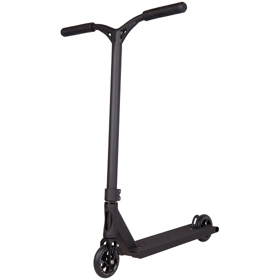 Freestyle Koloběžka Striker Lux 5" Boxed M černá